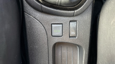 Renault Clio 0.9 TCE 90 Signature Nav 5dr Petrol Hatchback